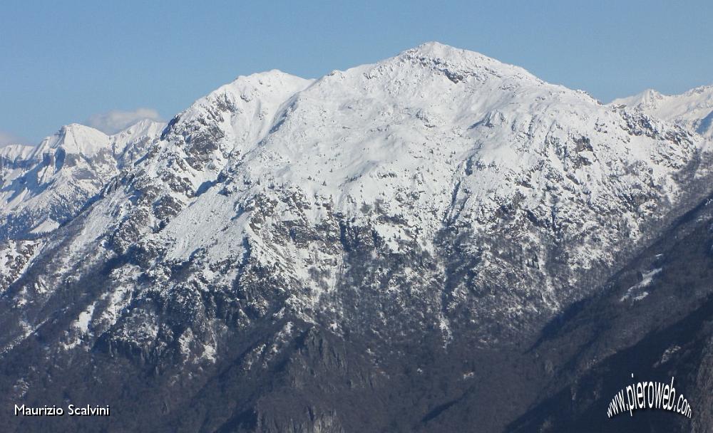 21 Zoom sul Monte Venturosa..JPG